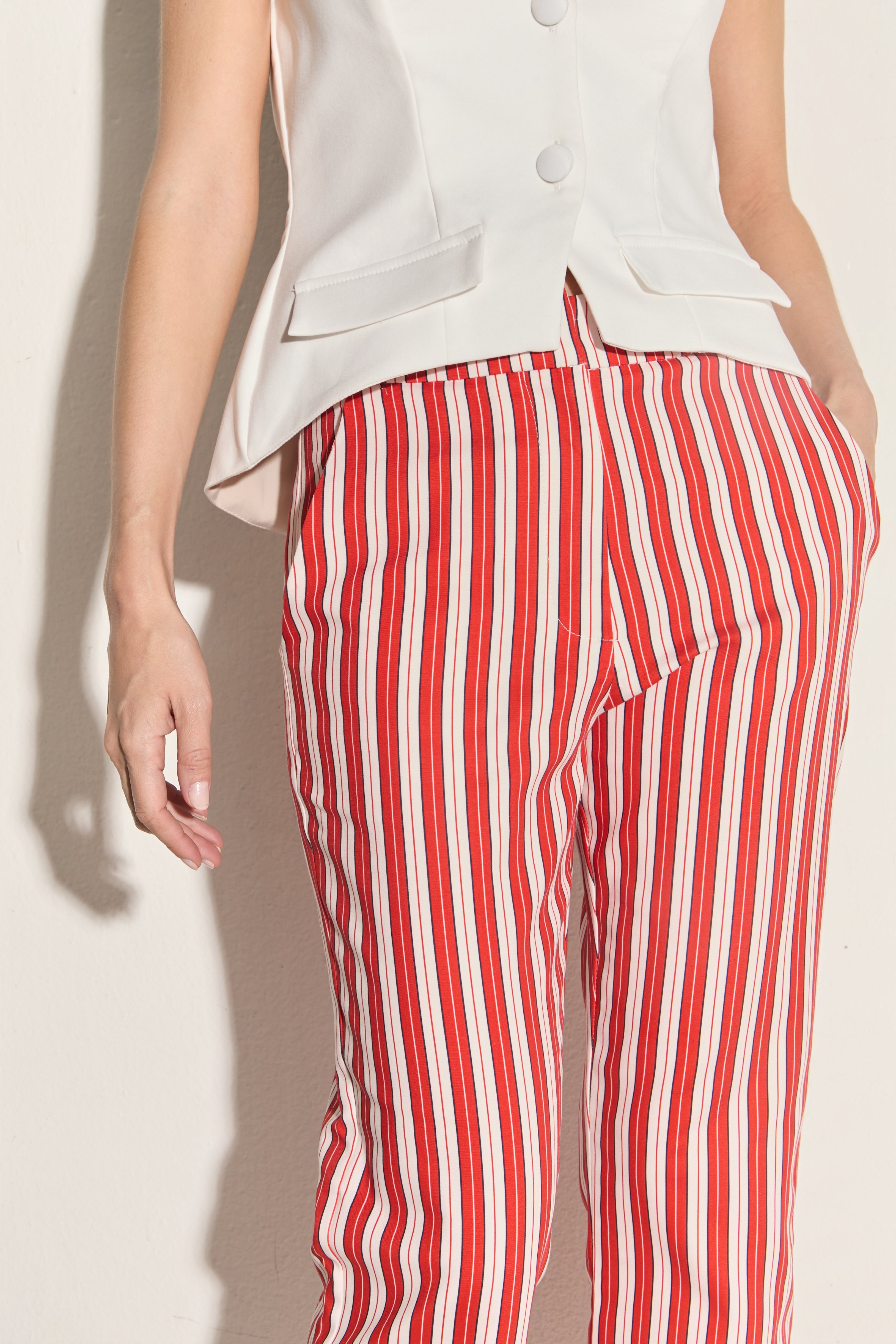 Marinho/Off-White/Vermelho